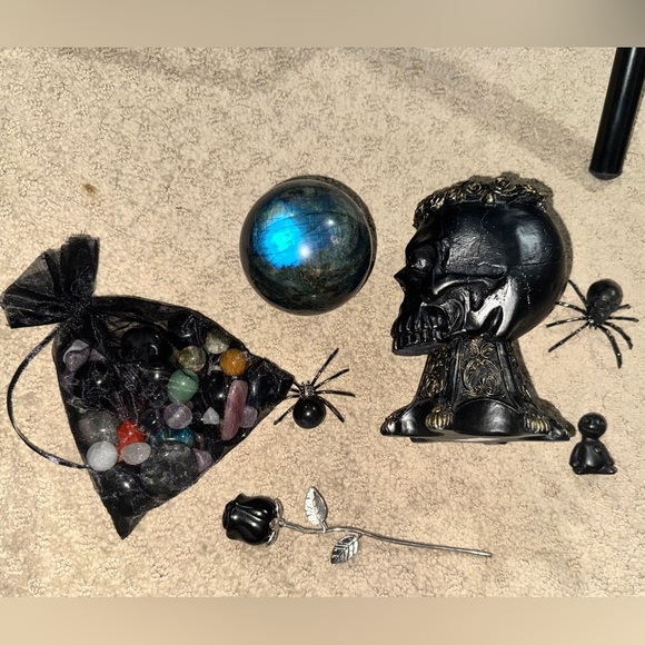 Bundle for roach - Picture 1 of 1